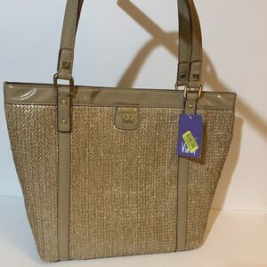 NWT ~ Sarah Violet Straw bag with makeup case